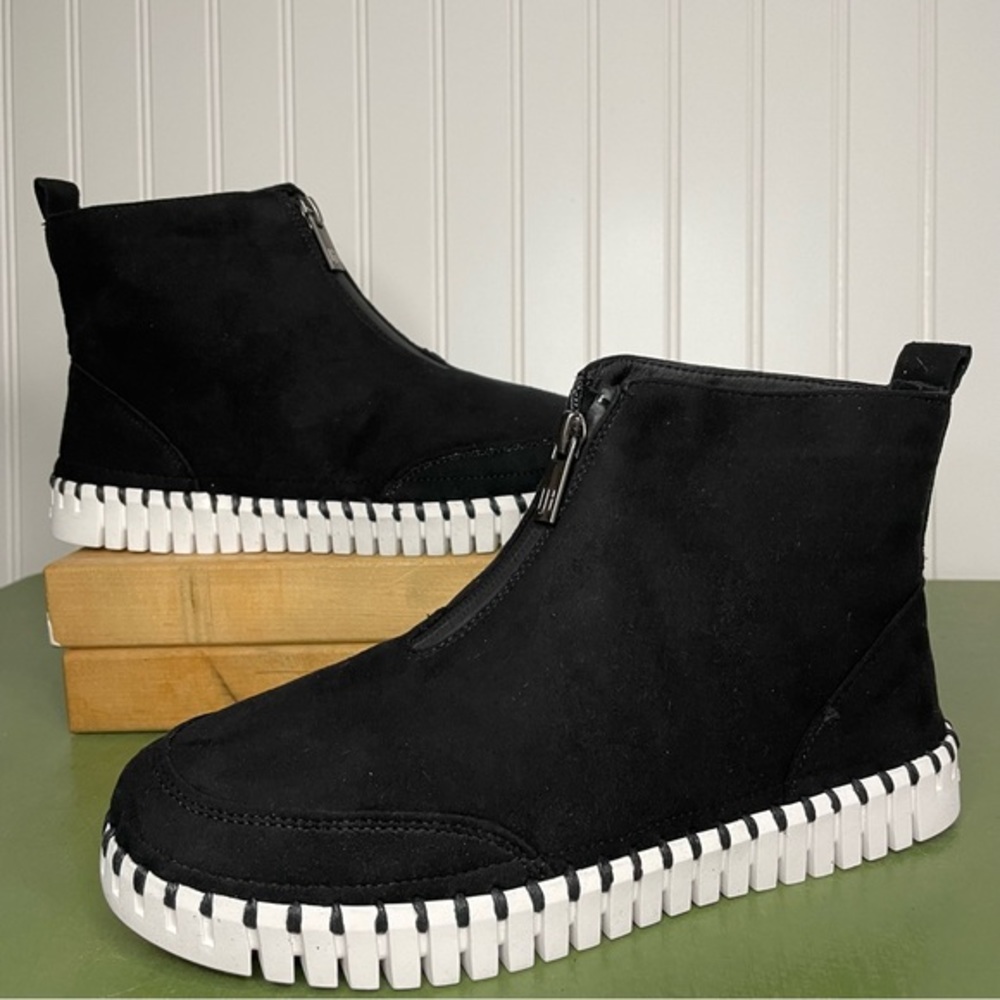 Ilse Jacobsen Black Zip-Up Winter Boots